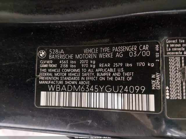 Продажа на аукционе авто 2000 Bmw 528ia, vin: WBADM6345YGU24099, номер лота: 44852213