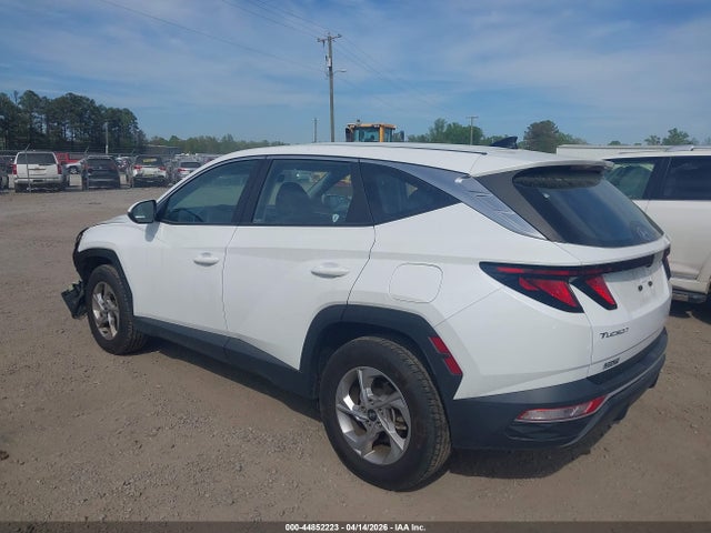 5NMJACAE8NH114915 Hyundai TUCSON SE