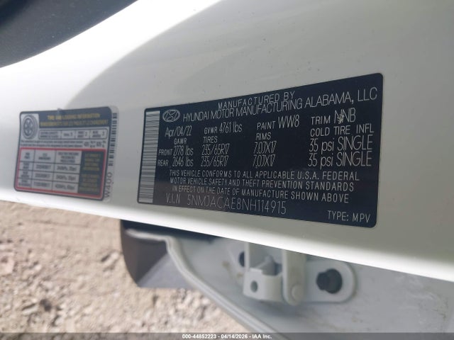 5NMJACAE8NH114915 Hyundai TUCSON SE