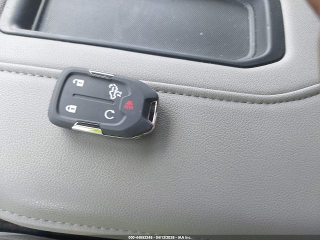 Продажа на аукционе авто 2021 Gmc Sierra 1500 4wd  Short Box Slt, vin: 3GTU9DET6MG438525, номер лота: 44852246