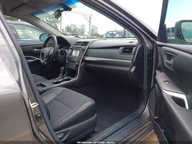4T1BD1FK9GU197213 Toyota Camry Hybrid Se