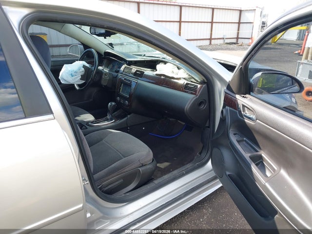 2G1WB5E34E1132378 Chevrolet Impala Limited Lt