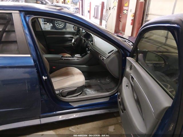 Auction sale of the 2021 Hyundai Sonata Sel, vin: 5NPEL4JA1MH067792, lot number: 44852304