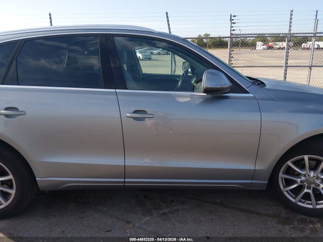 44852320 :رقم المزاد ، WA1LFAFP9BA009499 vin ، 2011 Audi Q5 2.0t Premium مزاد بيع