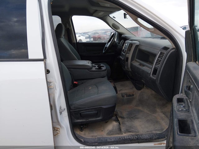 1C6RR6KG2GS360967 RAM 1500 Tradesman