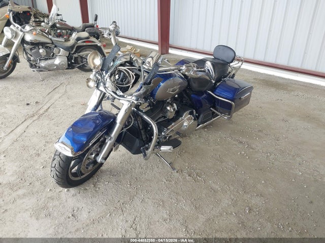 Harley-Davidson Flhr Road King 2017 1HD1FBC35HB627831 Image 2