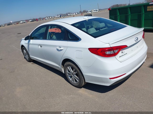 5NPE24AF3FH018188 Hyundai SONATA SE
