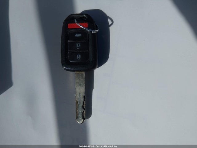 44852355 :رقم المزاد ، 19XFB2F53FE203032 vin ، 2015 Honda Civic Lx مزاد بيع