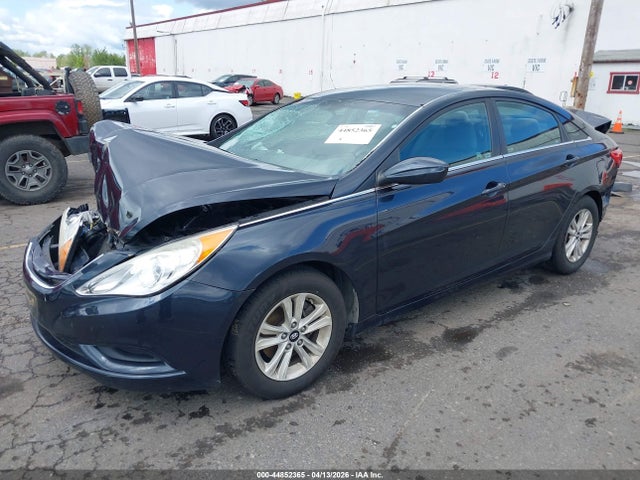 2013 Hyundai Sonata Gls მანქანა იყიდება აუქციონზე, vin: 5NPEB4AC3DH518256, აუქციონის ნომერი: 44852365
