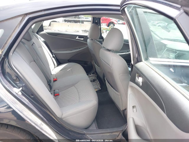 2013 Hyundai Sonata Gls მანქანა იყიდება აუქციონზე, vin: 5NPEB4AC3DH518256, აუქციონის ნომერი: 44852365