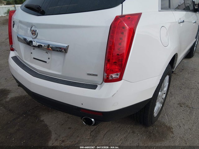 44852367 :رقم المزاد ، 3GYFNAE33DS615400 vin ، 2013 Cadillac Srx Standard مزاد بيع
