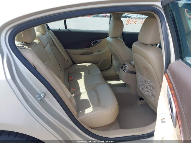 44852388 :رقم المزاد ، 1G4GC5E38DF238201 vin ، 2013 Buick Lacrosse Leather Group مزاد بيع