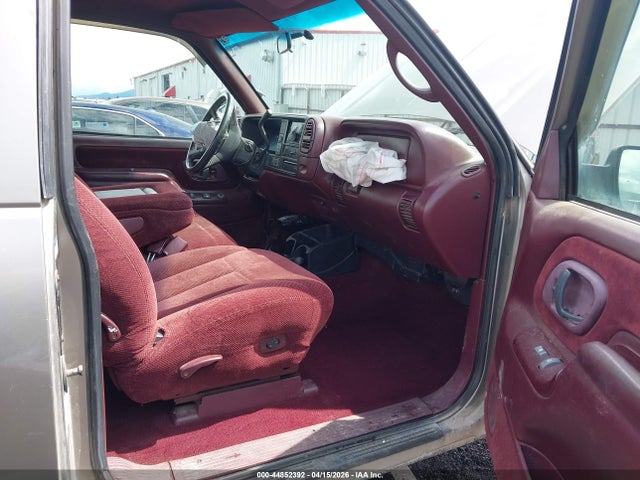 Aukcja sprzedaży 1998 Gmc Sierra 1500 Sl Wideside/sle Sportside, vin: 2GTEK19R4W1545347, numer aukcji: 44852392