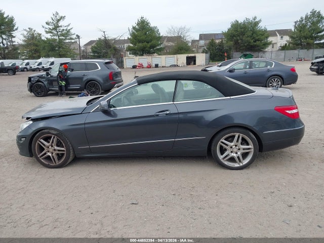 44852394 :رقم المزاد ، WDDKK5KF1DF211895 vin ، 2013 Mercedes-benz E 350 مزاد بيع