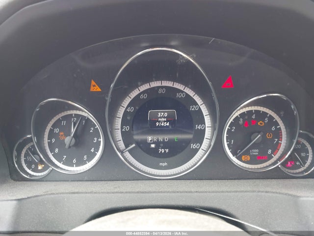 44852394 :رقم المزاد ، WDDKK5KF1DF211895 vin ، 2013 Mercedes-benz E 350 مزاد بيع