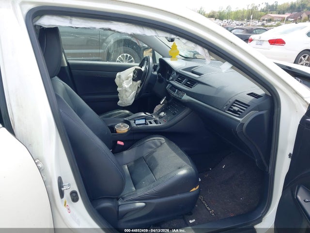 44852409 :رقم المزاد ، JTHKD5BH9C2108668 vin ، 2012 Lexus Ct 200h Premium مزاد بيع