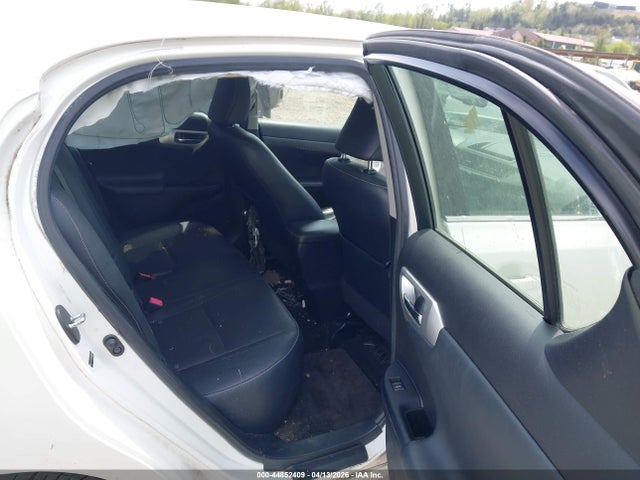 44852409 :رقم المزاد ، JTHKD5BH9C2108668 vin ، 2012 Lexus Ct 200h Premium مزاد بيع