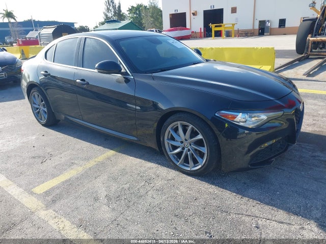 2017 ALFA ROMEO GIULIA ZARFAEBN7H7544582