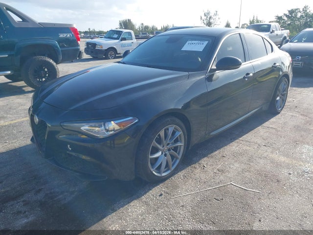 2017 ALFA ROMEO GIULIA ZARFAEBN7H7544582 Photo 1