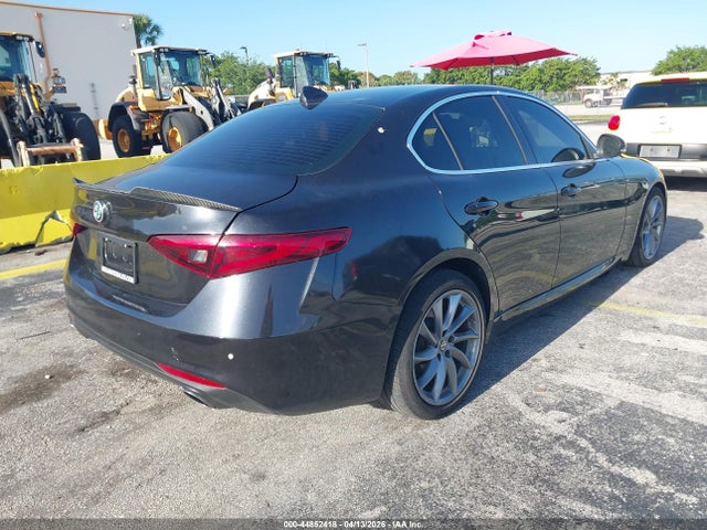 2017 ALFA ROMEO GIULIA ZARFAEBN7H7544582 Photo 3