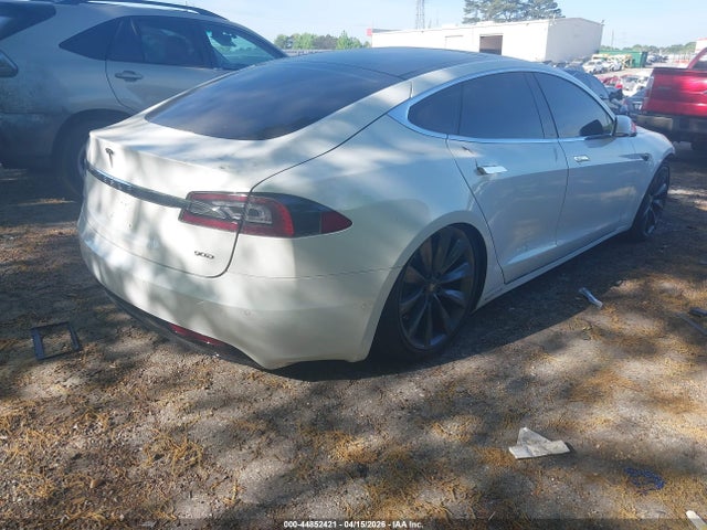 2016 Tesla Model S 60d/70d/75d/85d/90d მანქანა იყიდება აუქციონზე, vin: 5YJSA1E26GF138062, აუქციონის ნომერი: 44852421