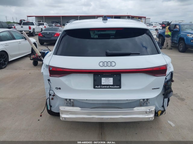 WA124BGF8SA075846 Audi Q6 E-tron Premium Plus Quattro