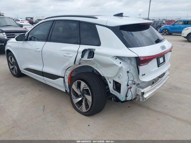 WA124BGF8SA075846 Audi Q6 E-tron Premium Plus Quattro