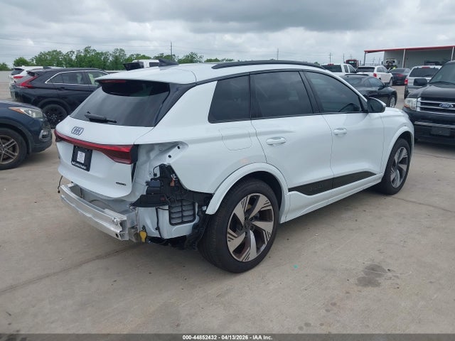 WA124BGF8SA075846 Audi Q6 E-tron Premium Plus Quattro