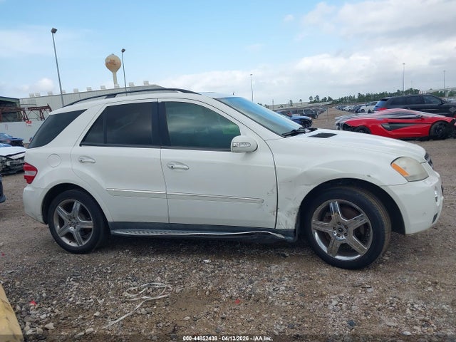 Продаж на аукціоні авто 2008 Mercedes-benz Ml 550 4matic, vin: 4JGBB72E98A416537, номер лоту: 44852438
