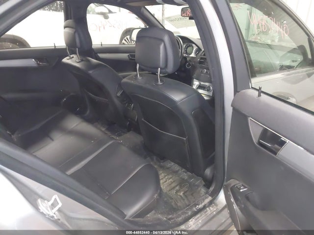 44852440 :رقم المزاد ، WDDGF81X08F156691 vin ، 2008 Mercedes-benz C 300 Luxury 4matic/sport 4matic مزاد بيع