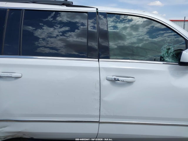 Продаж на аукціоні авто 2019 Gmc Yukon Xl Slt, vin: 1GKS1GKC5KR102533, номер лоту: 44852441