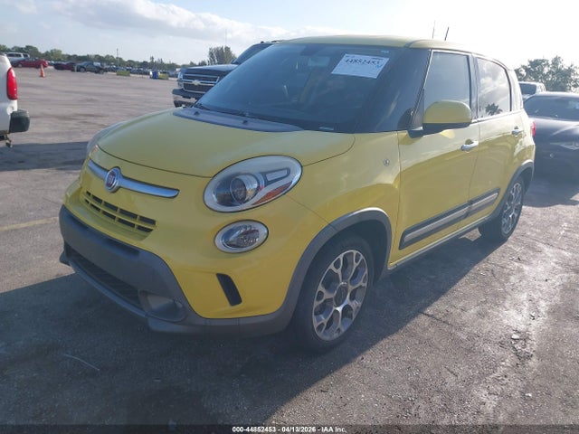 2014 FIAT 500L ZFBCFADH3EZ023666 Photo 1