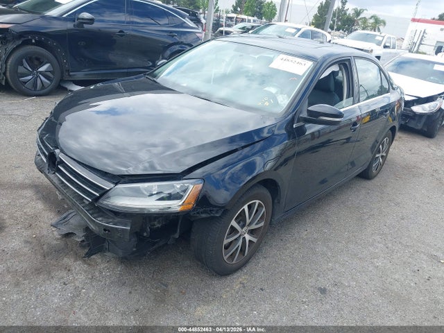 2017 Volkswagen Jetta 1.4t Se მანქანა იყიდება აუქციონზე, vin: 3VWDB7AJ3HM335920, აუქციონის ნომერი: 44852463