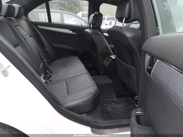 2008 Mercedes-benz C 300 Luxury 4matic/sport 4matic მანქანა იყიდება აუქციონზე, vin: WDDGF81X68F104921, აუქციონის ნომერი: 44852481