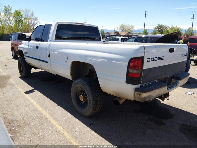 44852486 :رقم المزاد ، 3B7KF23691G176349 vin ، 2001 Dodge Ram 2500 St مزاد بيع