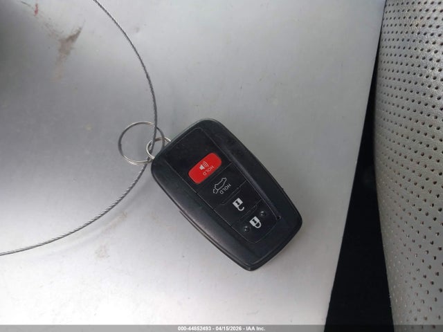 JTMN1RFV6KD501299 Toyota Rav4 Limited