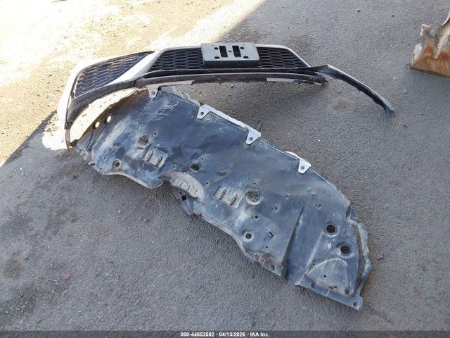 4T1G11AK5NU658782 Toyota CAMRY SE