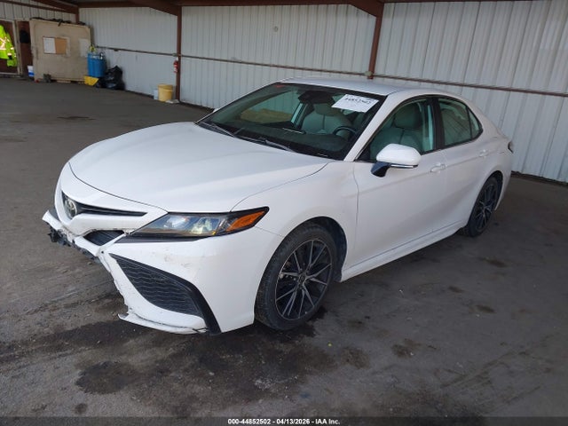 4T1G11AK5NU658782 Toyota CAMRY SE