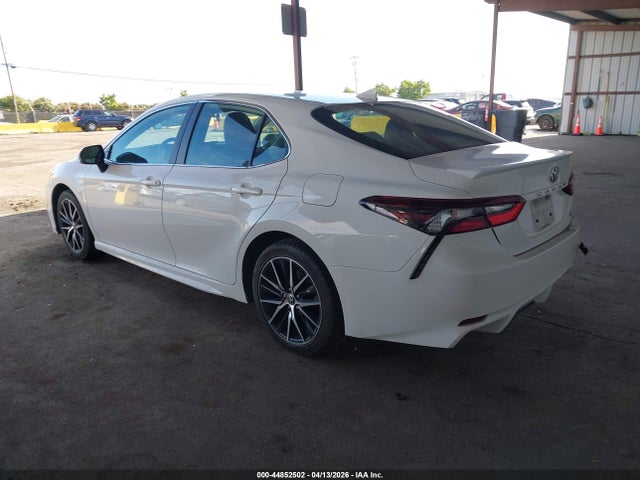 4T1G11AK5NU658782 Toyota CAMRY SE