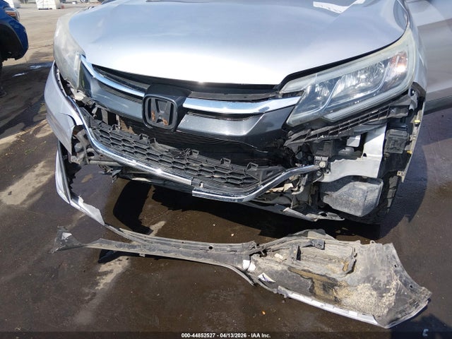 Продаж на аукціоні авто 2016 Honda Cr-v Se, vin: 2HKRM4H41GH697105, номер лоту: 44852527