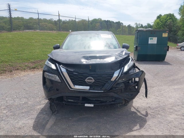 44852546 :رقم المزاد ، 5N1BT3BA4PC865369 vin ، 2023 Nissan Rogue Sv Fwd مزاد بيع