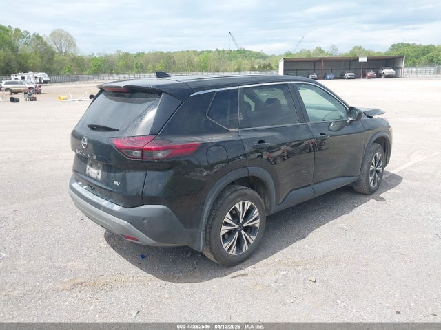 44852546 :رقم المزاد ، 5N1BT3BA4PC865369 vin ، 2023 Nissan Rogue Sv Fwd مزاد بيع