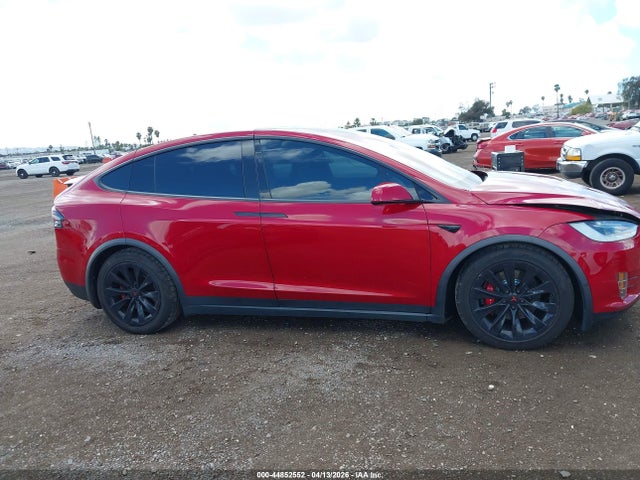 Tesla Model X 100d/75d/90d 2017 5YJXCAE24HF040214 Image 13