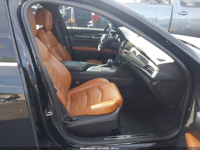 44852554 :رقم المزاد ، 1G6KD5RS2HU169488 vin ، 2017 Cadillac Ct6 Luxury مزاد بيع