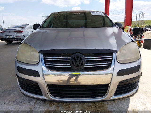 Auction sale of the 2010 Volkswagen Jetta Se, vin: 3VWRX7AJ5AM051847, lot number: 44852581
