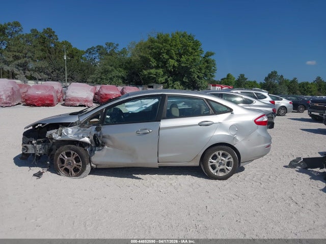 Продажа на аукционе авто 2015 Ford Fiesta Se, vin: 3FADP4BJ7FM150547, номер лота: 44852590