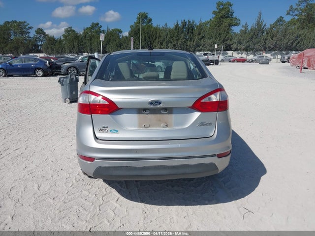 Продажа на аукционе авто 2015 Ford Fiesta Se, vin: 3FADP4BJ7FM150547, номер лота: 44852590