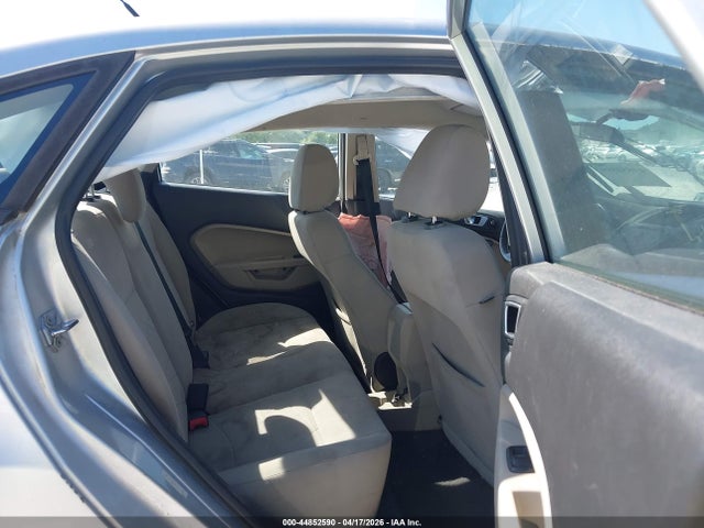 Продажа на аукционе авто 2015 Ford Fiesta Se, vin: 3FADP4BJ7FM150547, номер лота: 44852590