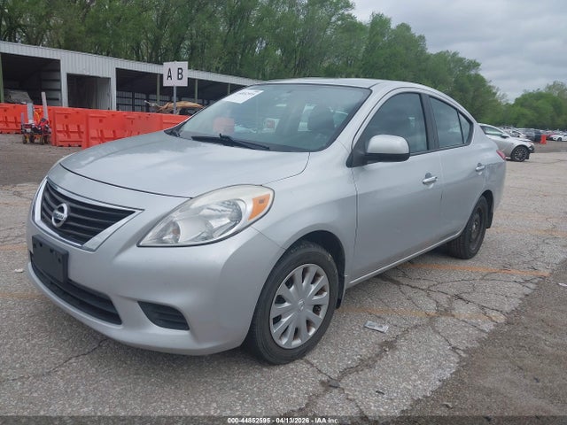 2012 Nissan Versa 1.6 Sv მანქანა იყიდება აუქციონზე, vin: 3N1CN7AP0CL899567, აუქციონის ნომერი: 44852595