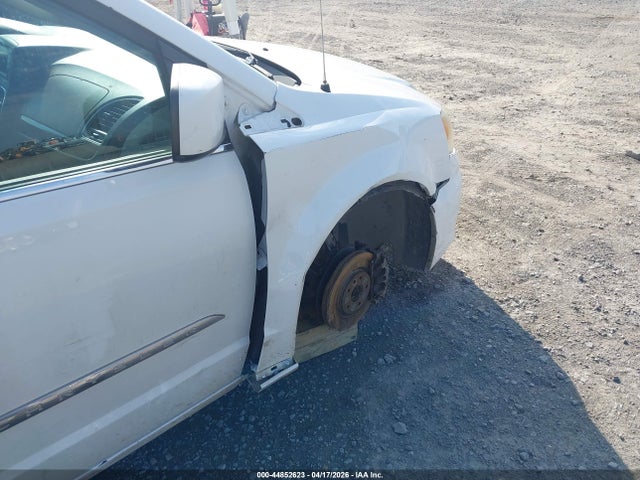 Продаж на аукціоні авто 2014 Chrysler Town & Country Touring, vin: 2C4RC1BG9ER256343, номер лоту: 44852623